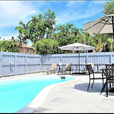By Las Olas Bl, Pool, Parking, Remodeled & Central Fort Lauderdale Exterior photo